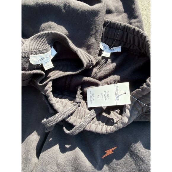 Womens Black Lightening Bolt Pink Rose Sweatshirt Jogger 2 piece Set NWT XS 647 - Picture 2 of 5